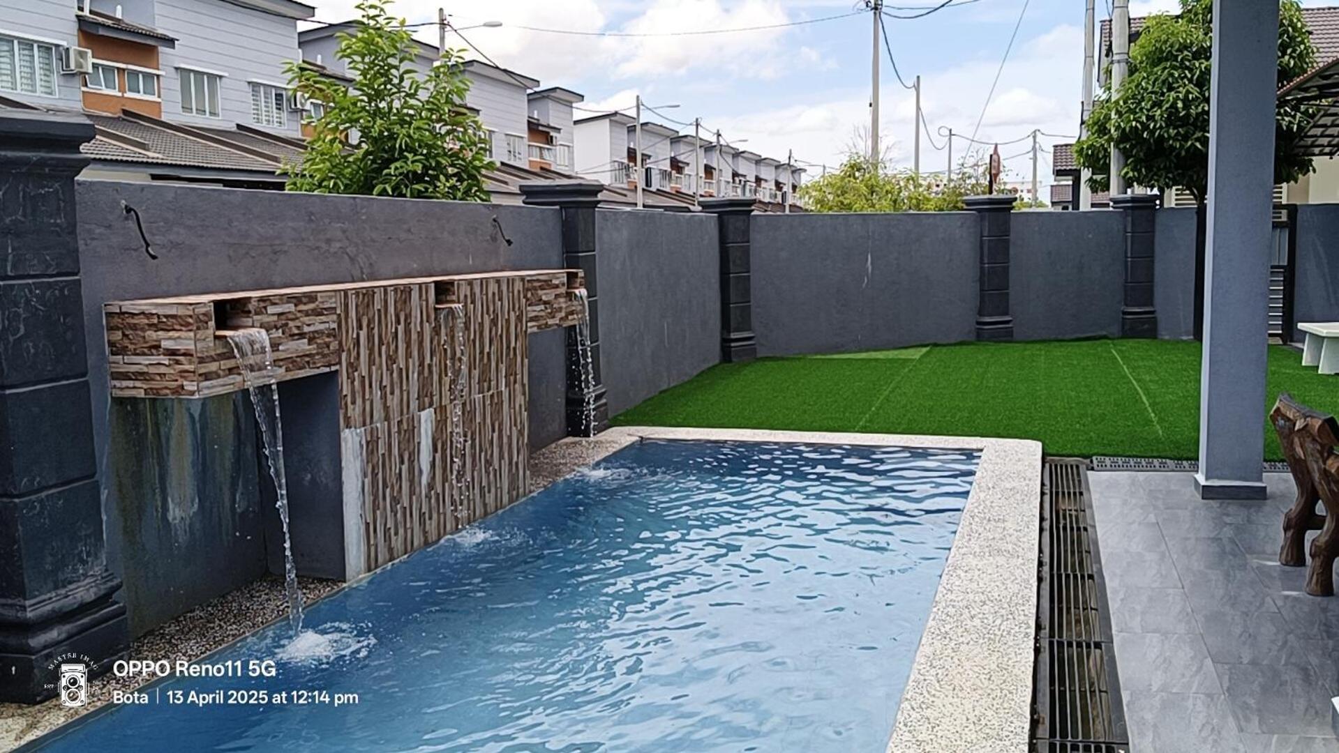 Rania Homestay With Private Pool Seri Iskandar Perak Near Utp Uitm Kampong Bota Road 外观 照片